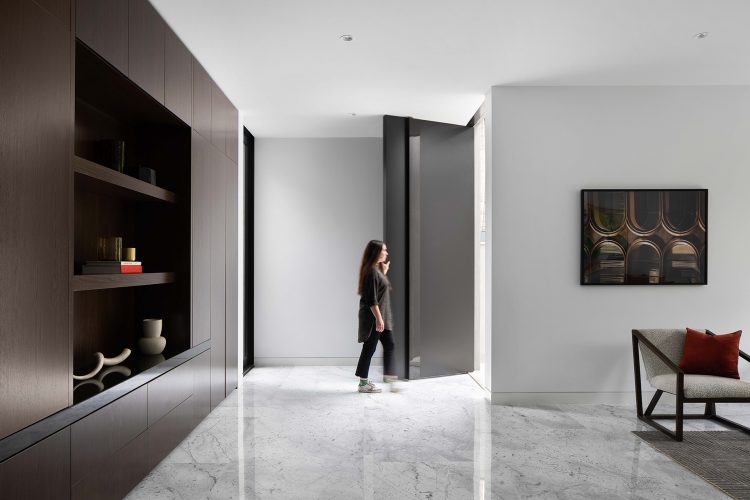 malvern-residence-house-entry-door-interior-living-kairouz-architects